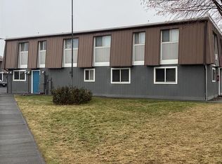 1105 S 1st St APT H5, Hermiston, OR 97838