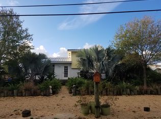 1304 NE White Pine Ter, Jensen Beach, FL 34957