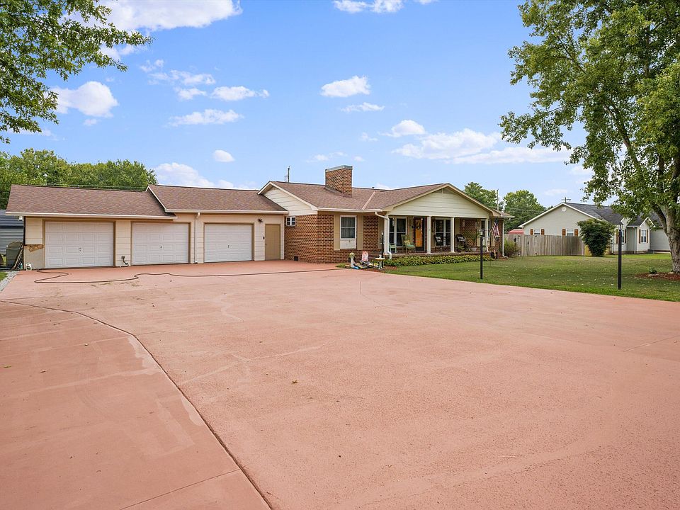 1034 Victoria Ave, Jasper, TN 37347 Zillow