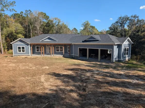 217 Sparkleberry Blvd, Quincy, FL 32351