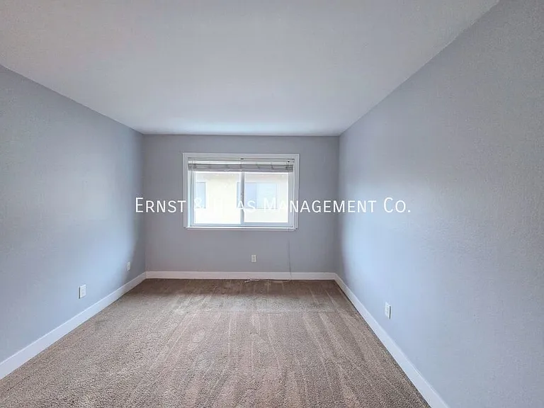 16850 Sierra Vista Way — Photo 21