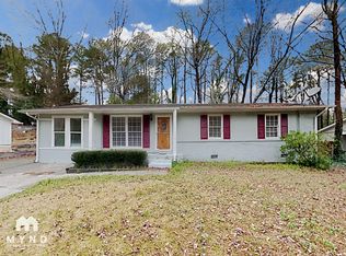 2570 Rolling View Dr SE, Smyrna, GA 30080