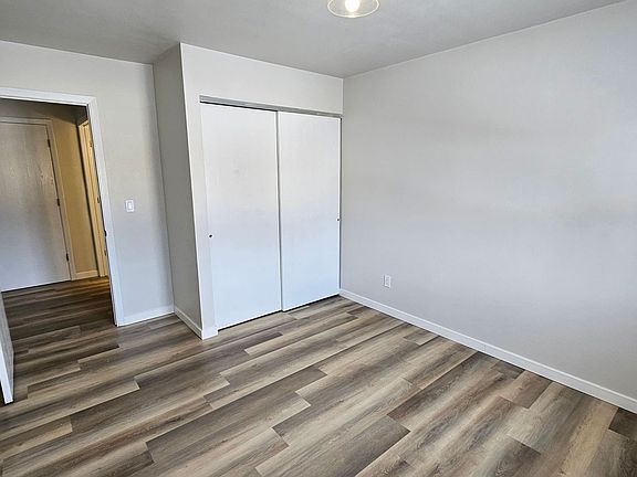 3rd image of 1813 N 11th Ave APT 8
