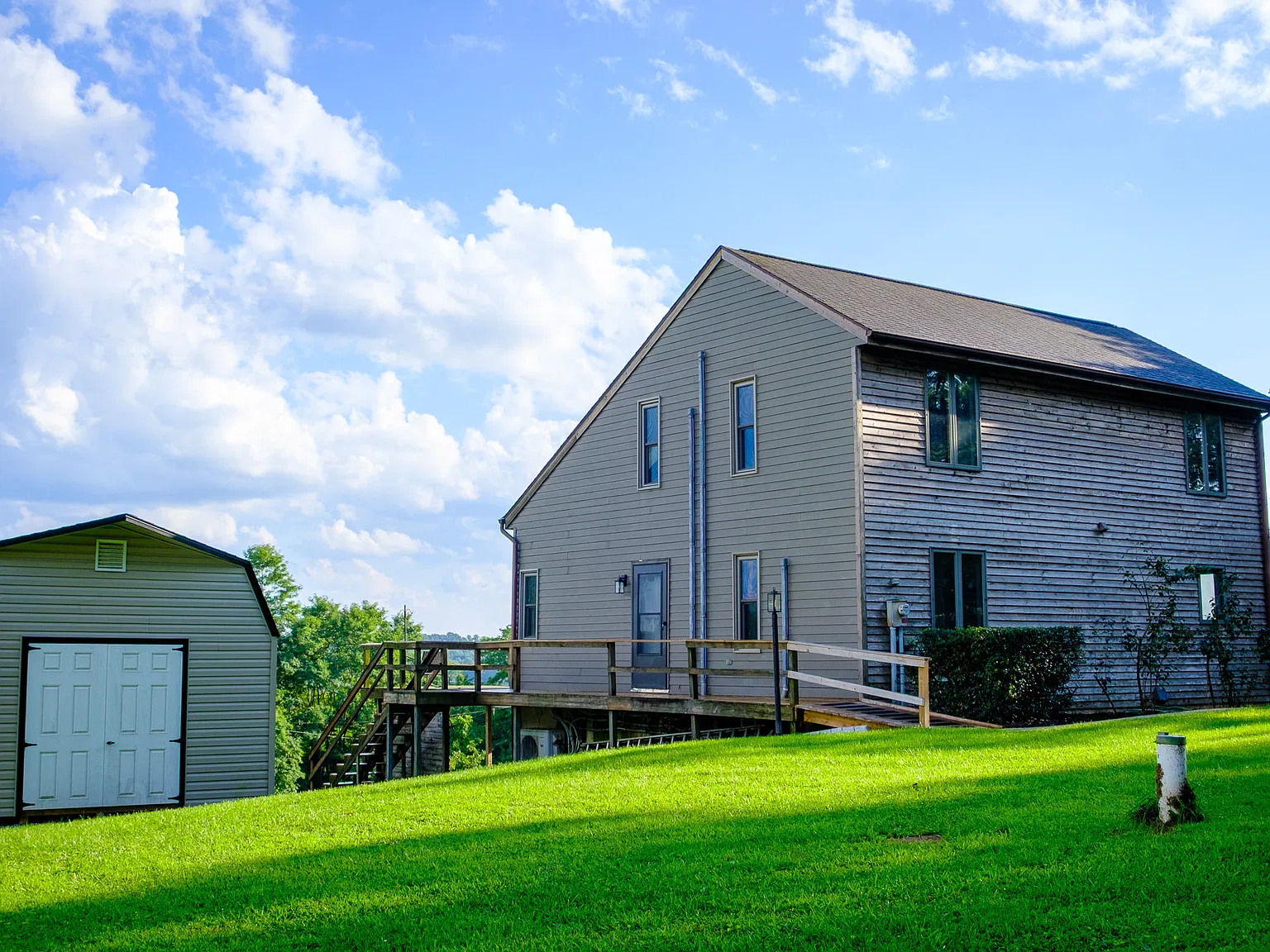 46 Upper Valley Rd — Photo 3