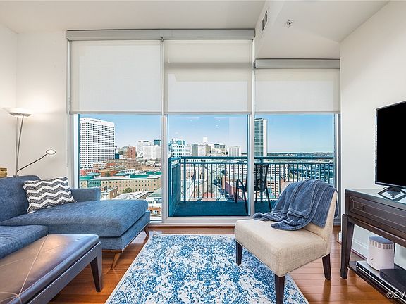 4th image of 301 Virginia St Unit 1611