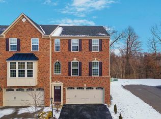 1201 Pointe View Dr, Mars, PA 16046