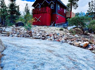 831 Crescent Dr, Big Bear Lake, CA 92315