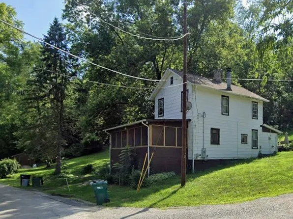 59 Seik Rd, Washington, PA 15301