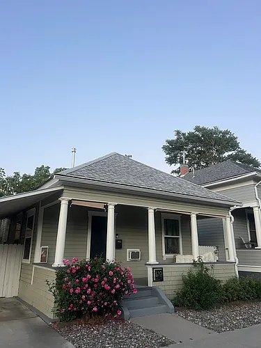 610 Sinclair St Photo 1