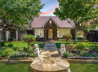 4434 Vandelia St, Dallas, TX 75219