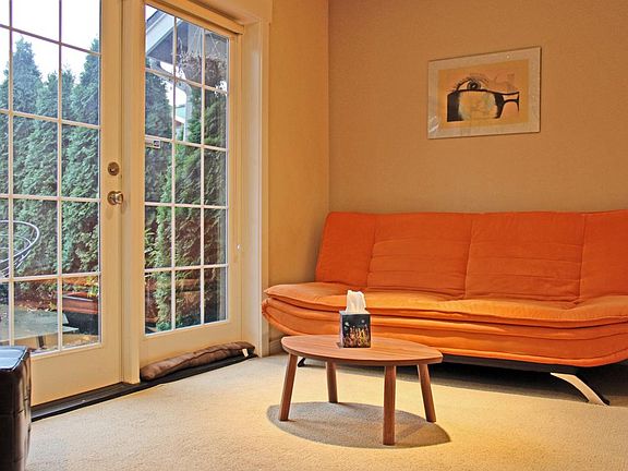 A spacious entry room serves as a third bedroom for your gue
