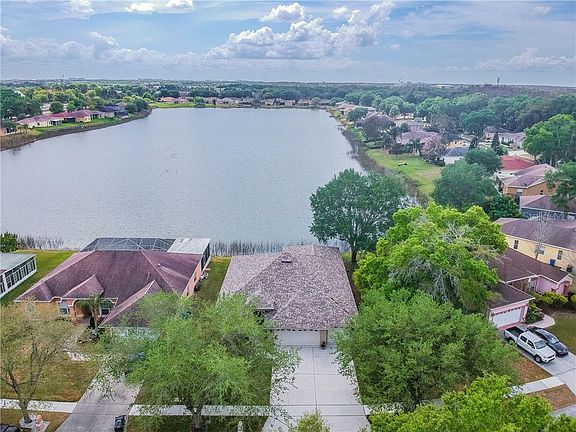 2nd image of 11022 Lynn Lake Cir