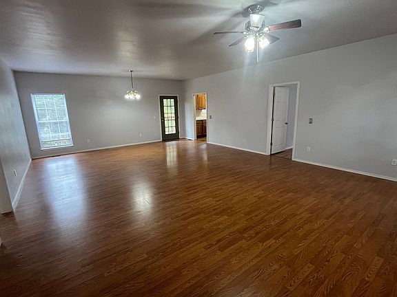 2nd image of 603 Preston Dr