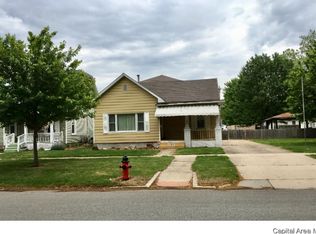 1104 N 8th St, Springfield, IL 62702