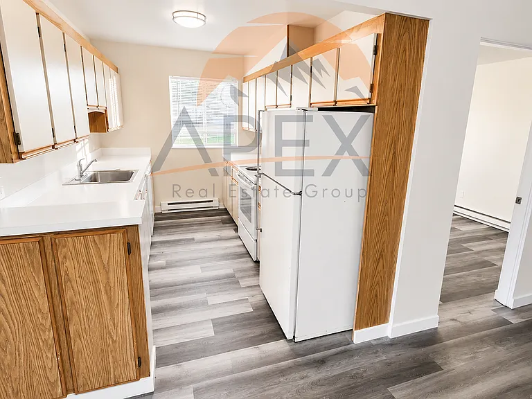 705 State Ave N #4 — Photo 5