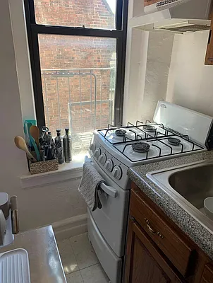 Rented by Geraldine Capasso, LREB | media 13