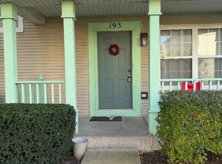 193 Mountain Laurel Ct, Romeoville, IL 60446