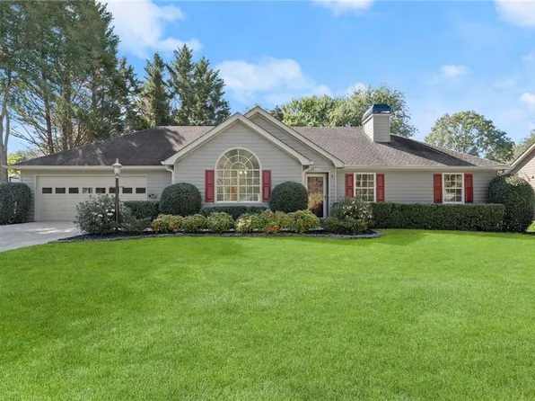 7960 Jackson Ln, Cumming, GA 30028