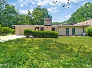 12 Lake Forest Ln, Fairfield Glade, TN 38558