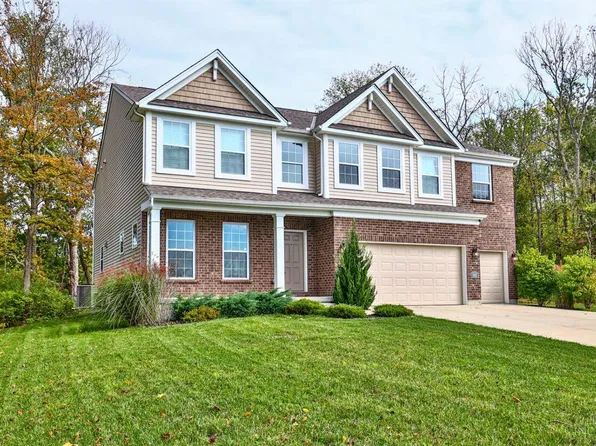 382 Brier Creek Dr, Loveland, OH 45140