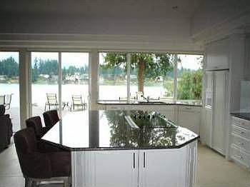 3rd image of 4807 N Island Dr E