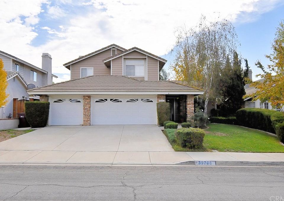 1st image of 39768 Avenida Palizada