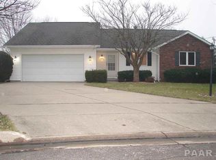 5502 N Cedarwilde Ct, Peoria, IL