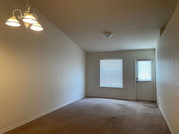 4th image of 7974 Stonebrook Dr