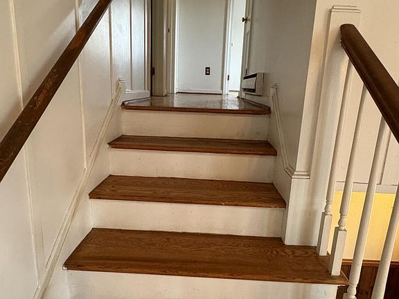 5th image of 3101 Medallion Cir SE
