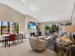 371 Muirfield Dr, Palm Desert, CA 92211