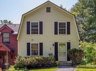 824 Hard Rd #A5, Hartford, VT 05047