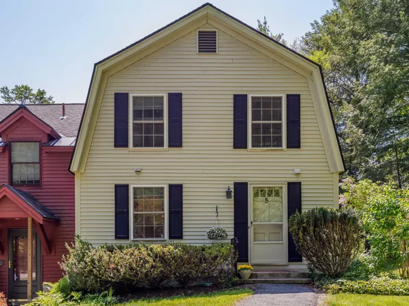 824 Hard Road #A5, Hartford, VT 05059