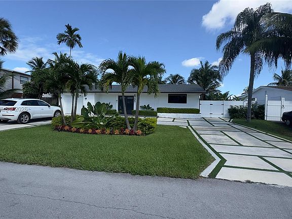5th image of 6705 Ficus Dr