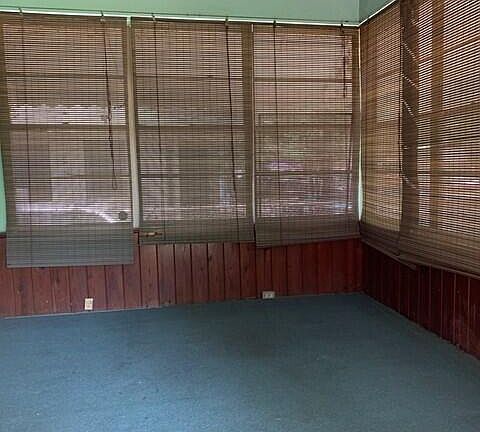 3rd image of 1565 W 27TH Street