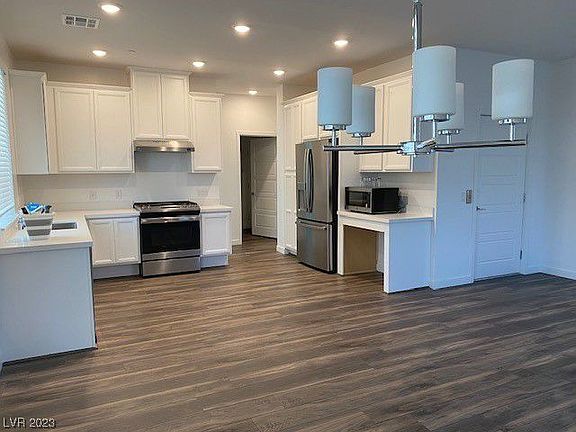 4th image of 965 Nevada State Dr #15101