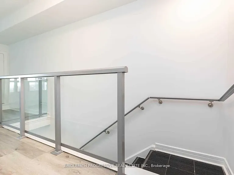 1 Avondale Ave #507 — Photo 17