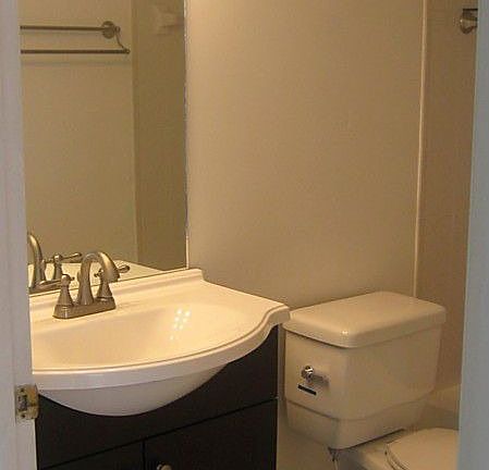 5th image of 80 S Shore Dr APT 511