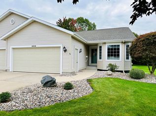 3836 Fairway Dr, Muskegon, MI 49441