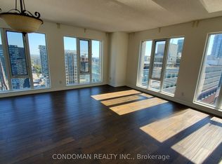 210 Victoria St #2604, Toronto, ON M5B 2R3