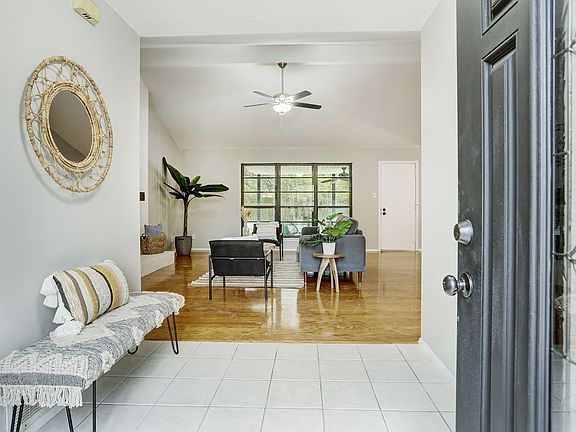 2nd image of 3309 Western Dr