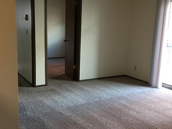 3rd image of 4235 12th Ave NE #104/204