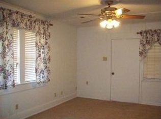 620 E Liveoak St, Altus, OK 73521