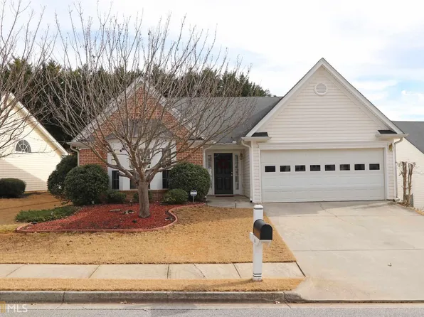 66 Bellaire Ln, Newnan, GA 30265