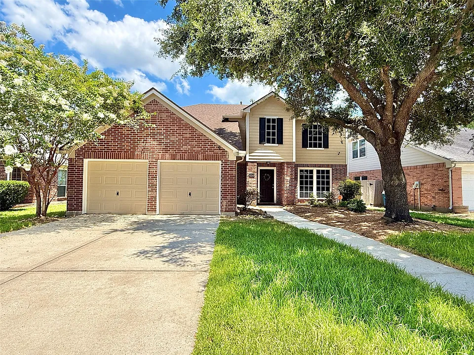 1810 Katlyn Ln