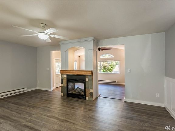 4th image of 12610 SE 318th Way