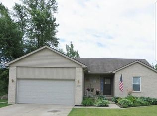 42724 N Walnut St, Clinton Township, MI