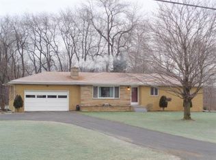 631 Vernon Rd, Greenville, PA 16125