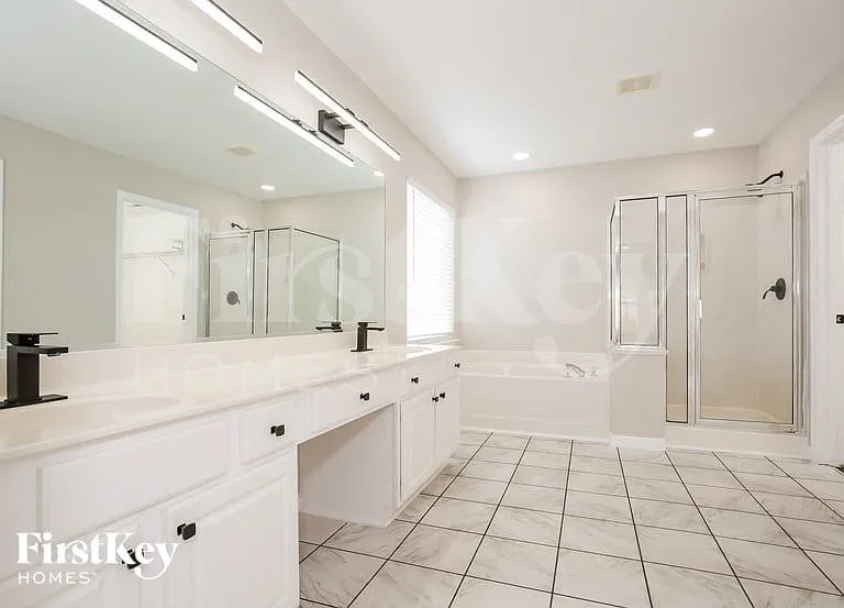 4531 Wayland Ct — Photo 10