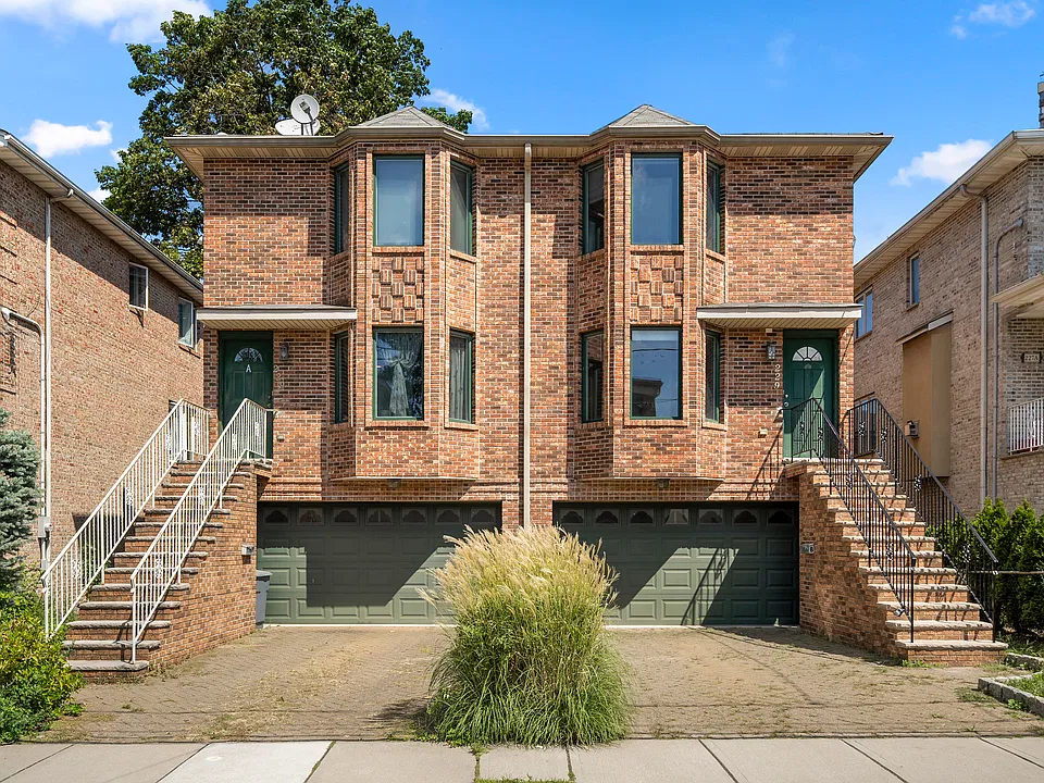 229 Franklin Ave #B