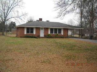 225 Granger Rd, Spartanburg, SC 29306